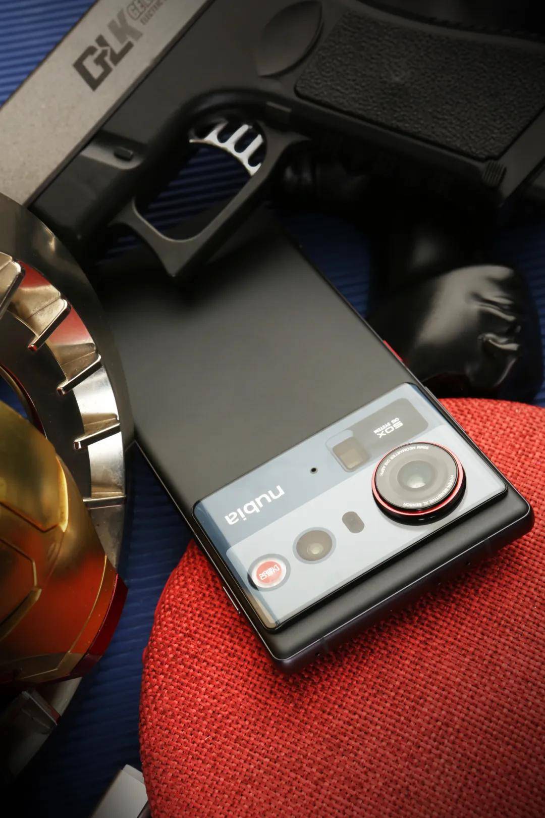 机”!努比亚 Z80 Ultra深度体验不朽情缘游戏手机版一台不妥协的“街拍游戏(图11) 机”!努比亚 Z80 Ultra深度体验不朽情缘游戏手机版一台不妥协的“街拍游戏(图11)